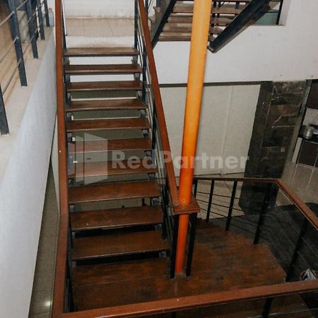 De Lugano SCBD Syariah RedPartner Hotel Jakarta Bagian luar foto