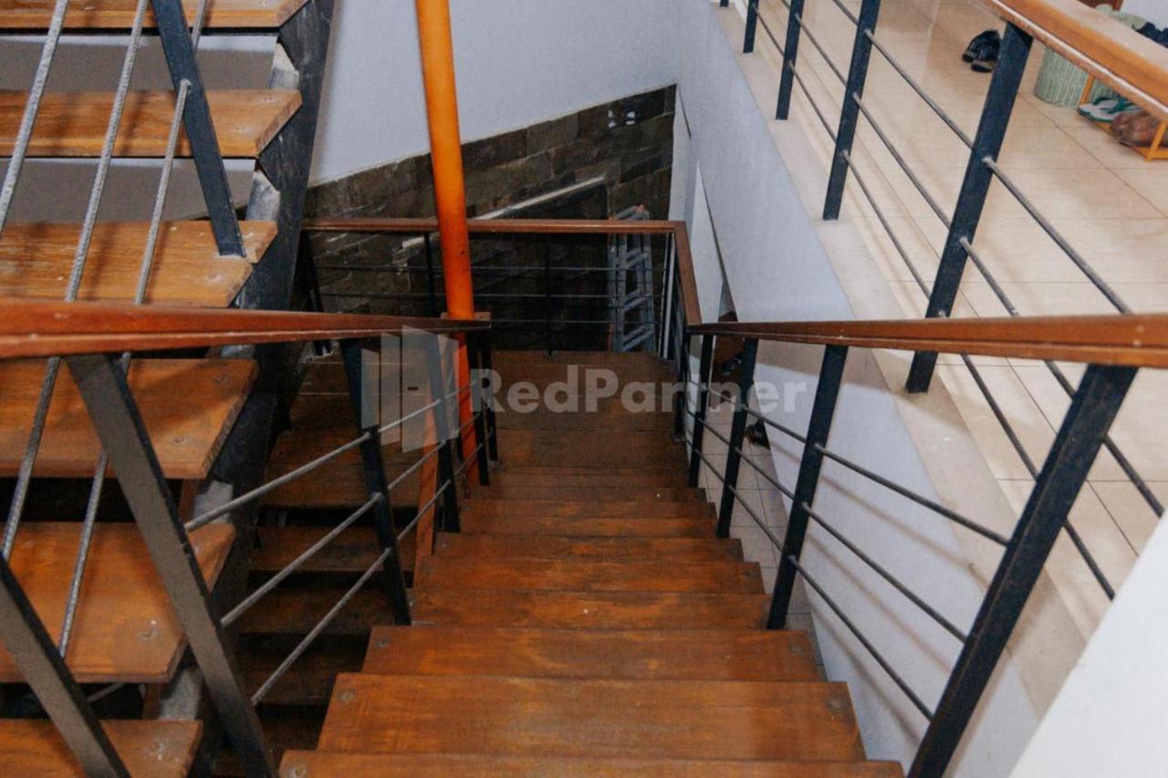 De Lugano SCBD Syariah RedPartner Hotel Jakarta Bagian luar foto