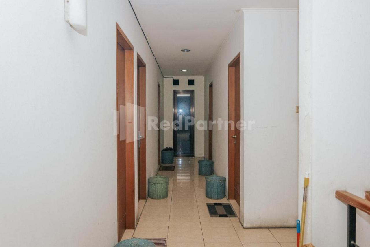 De Lugano SCBD Syariah RedPartner Hotel Jakarta Bagian luar foto
